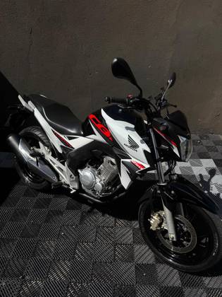 HONDA CB TWISTER 